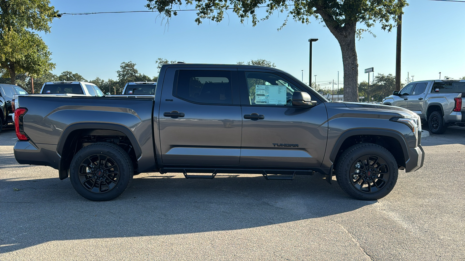 2025 Toyota Tundra SR5 8