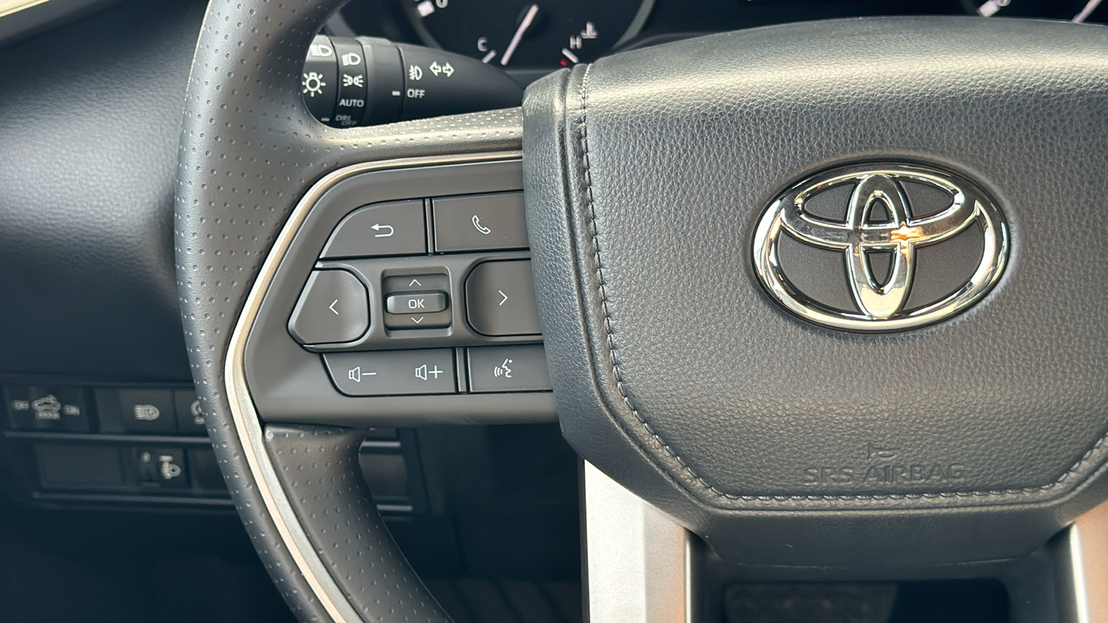 2025 Toyota Tundra SR5 19