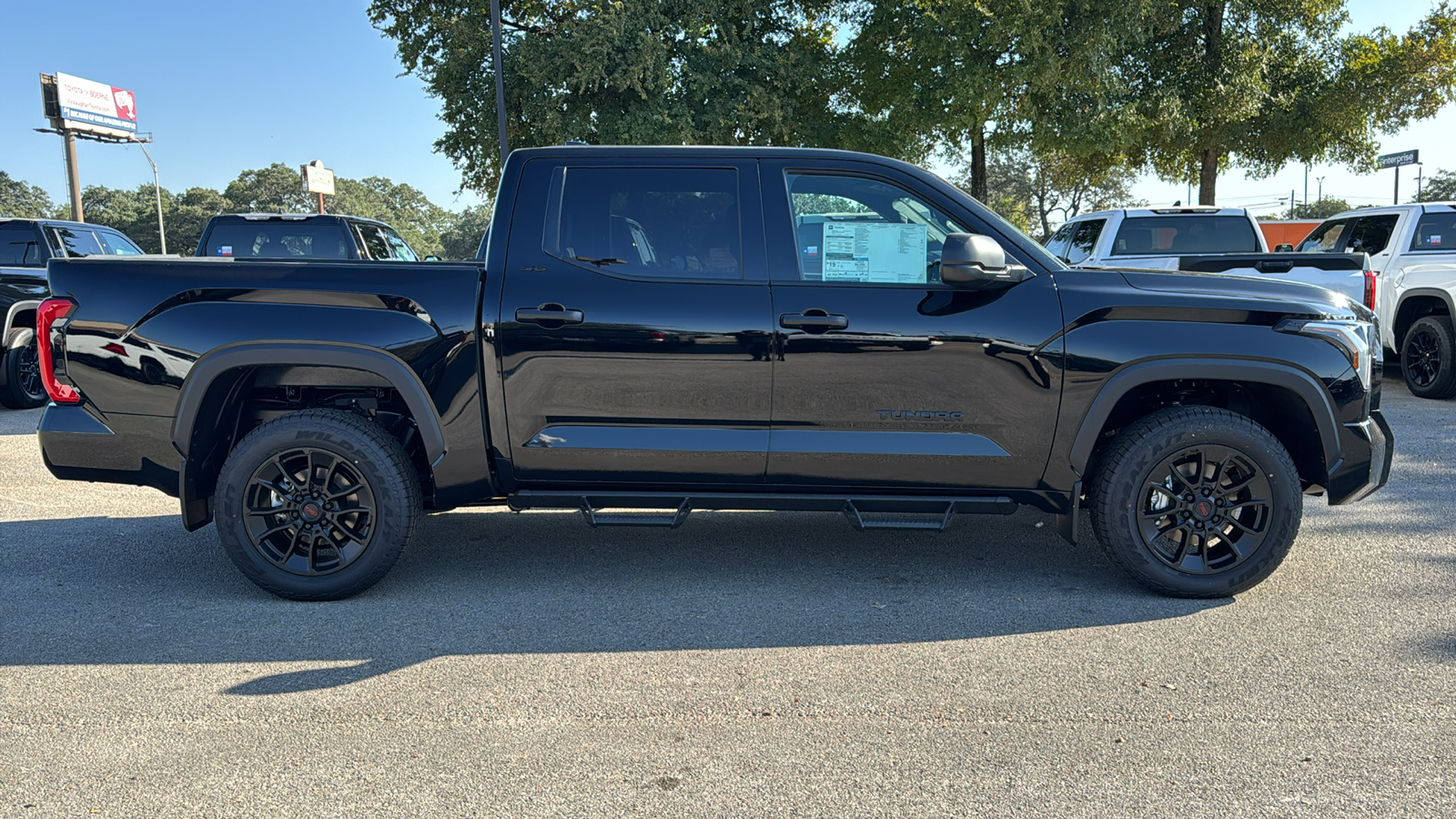 2025 Toyota Tundra SR5 8