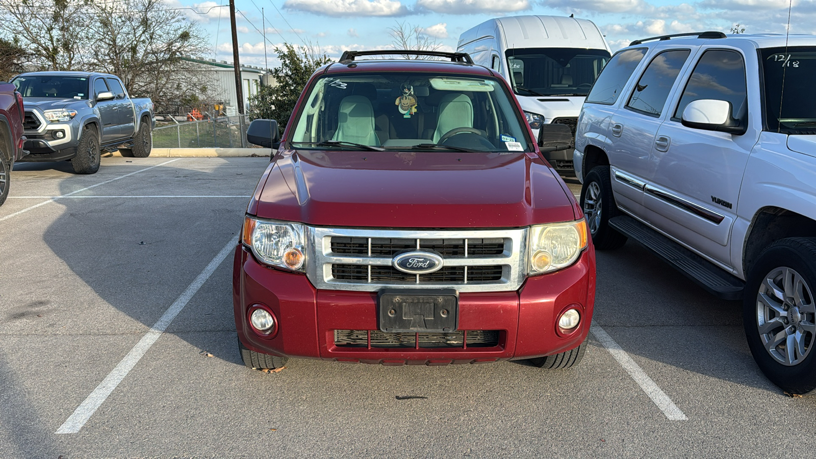 2010 Ford Escape XLT 2