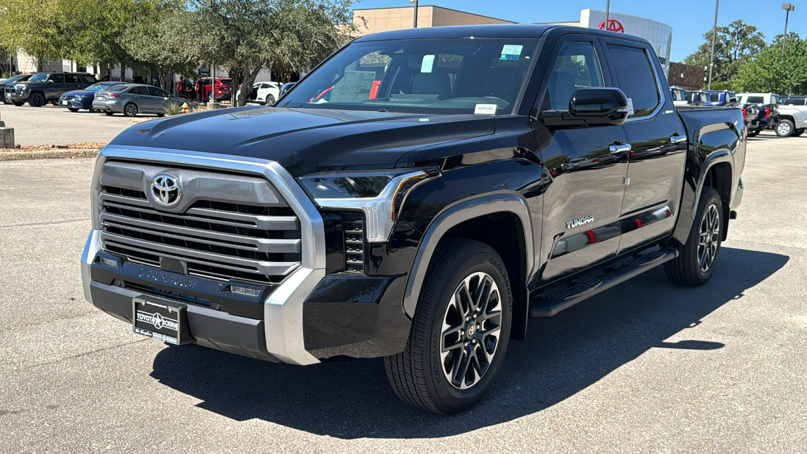 2025 Toyota Tundra Limited 3