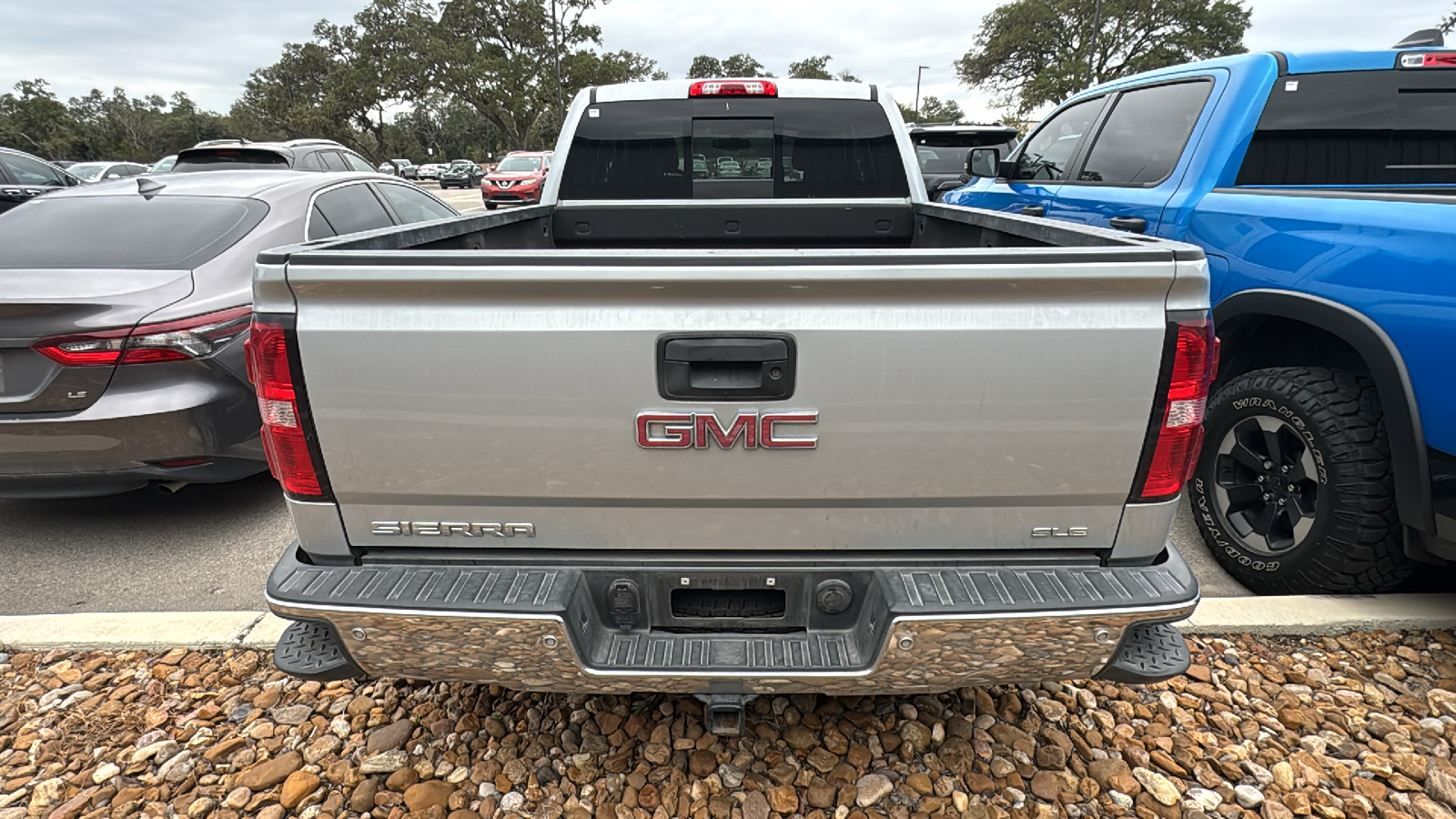 2017 GMC Sierra 1500 SLE 5