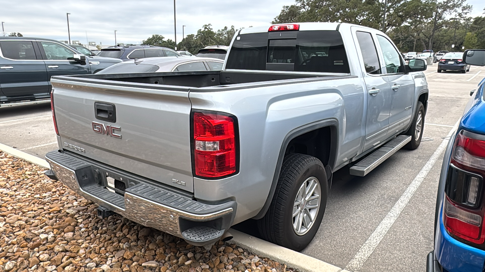 2017 GMC Sierra 1500 SLE 6