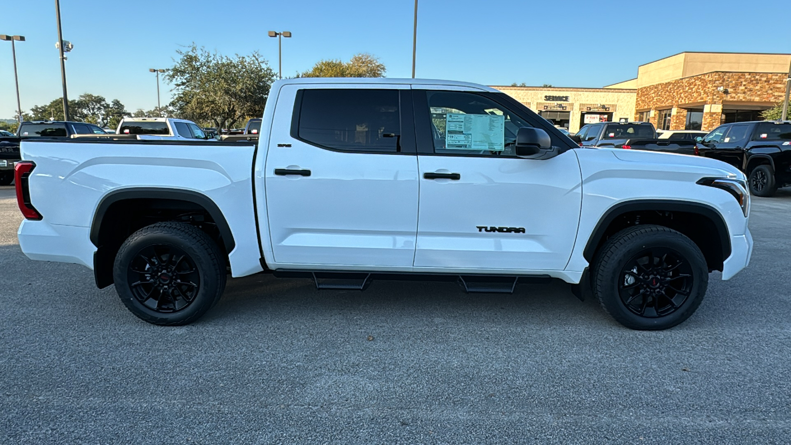 2025 Toyota Tundra SR5 8