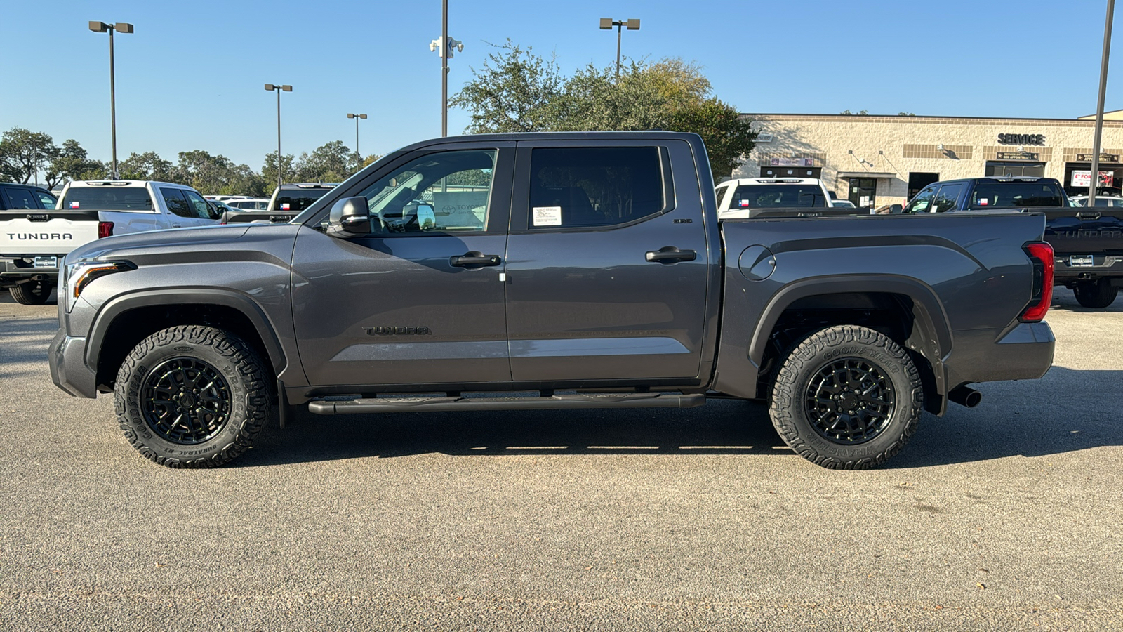 2025 Toyota Tundra SR5 4