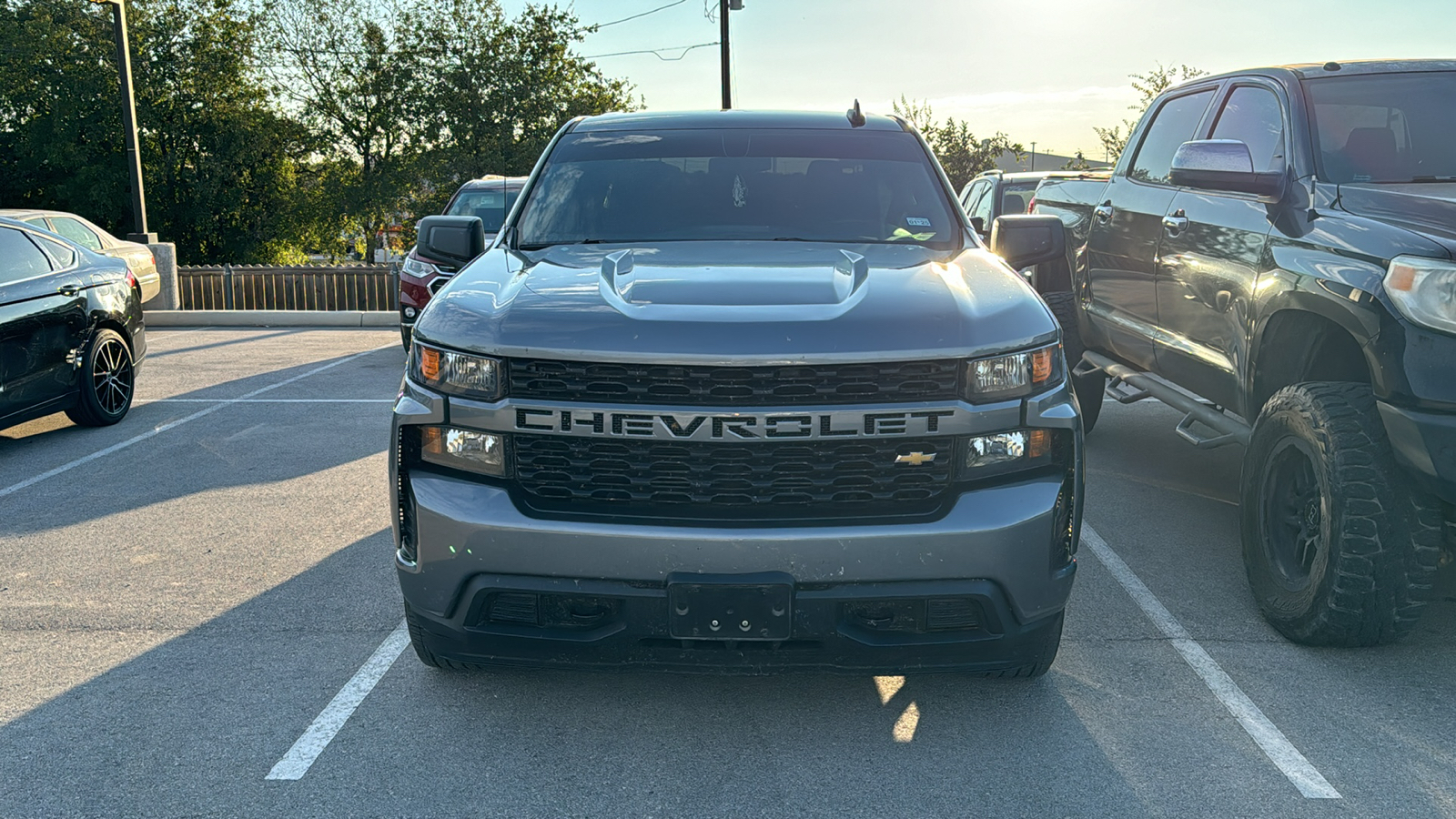 2022 Chevrolet Silverado 1500 LTD Custom 2