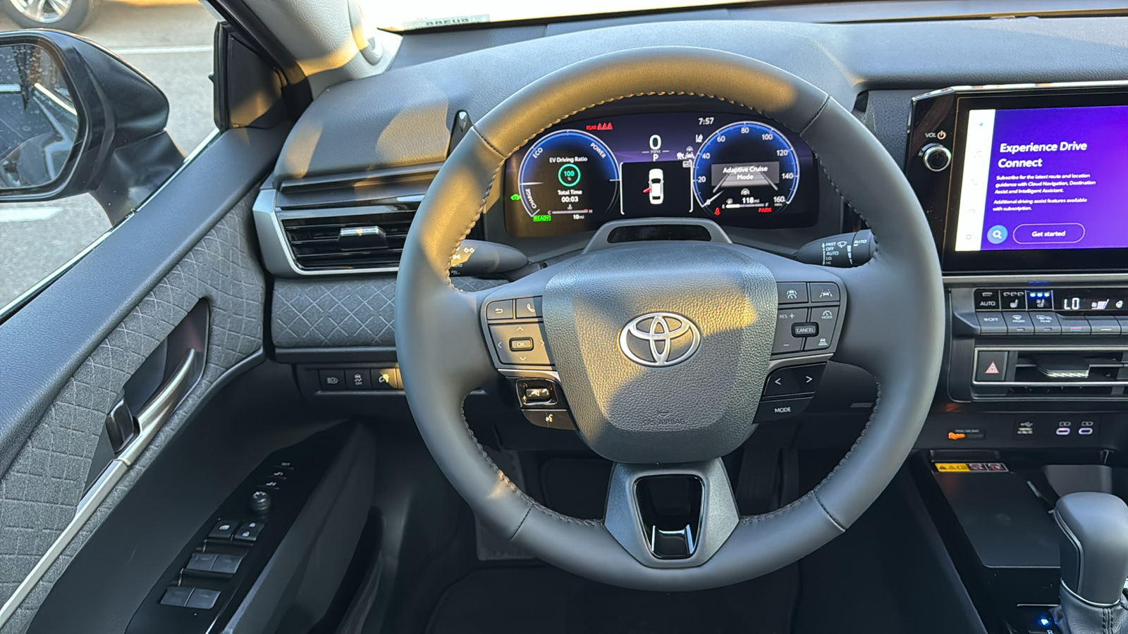 2025 Toyota Camry XLE 17