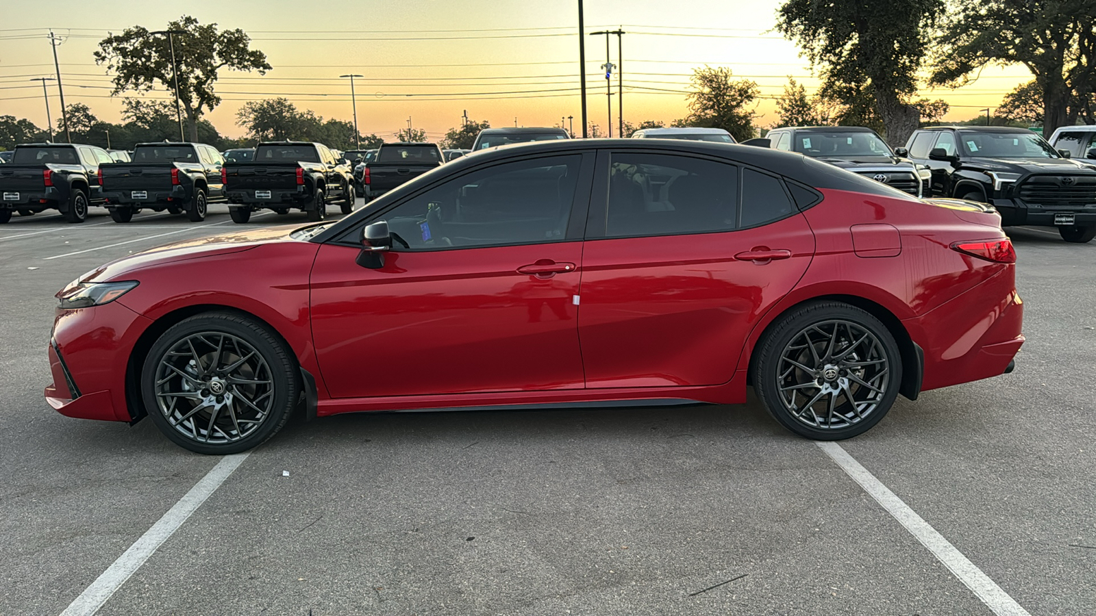 2025 Toyota Camry XSE 4