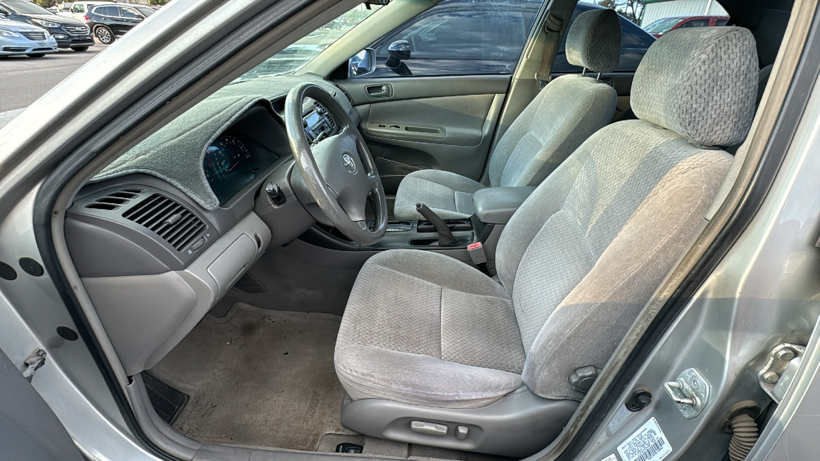 2003 Toyota Camry LE 7