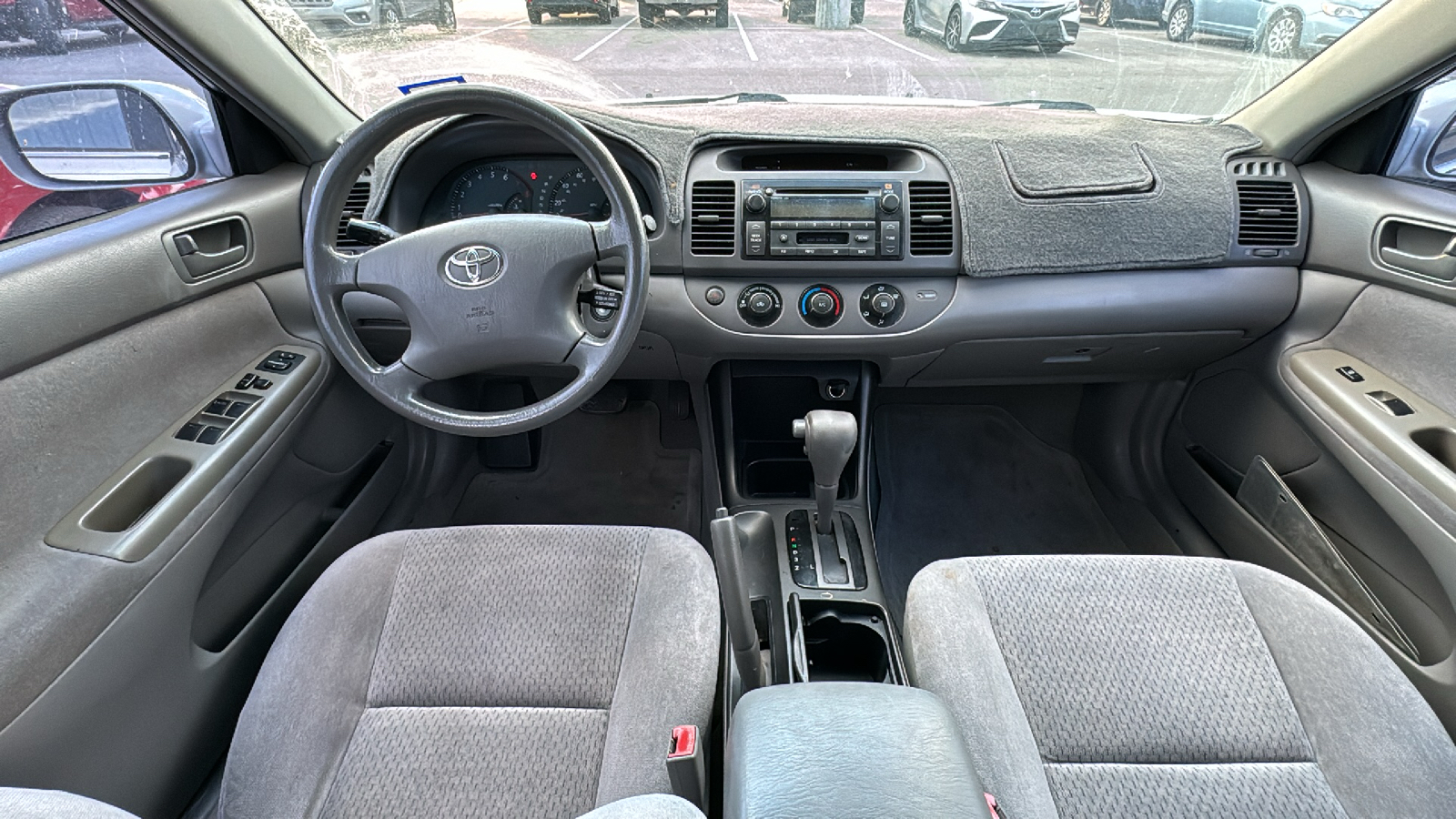 2003 Toyota Camry LE 9