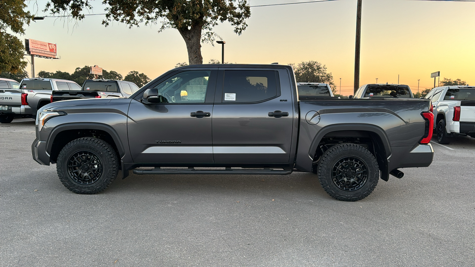 2025 Toyota Tundra SR5 4