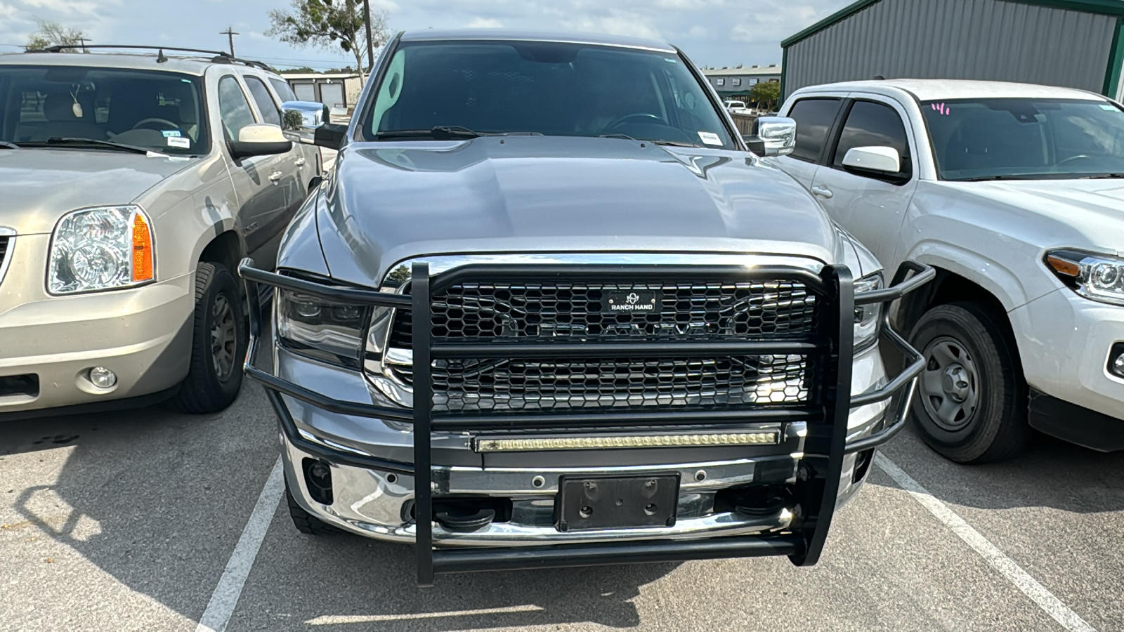 2019 Ram 1500 Classic Laramie 2