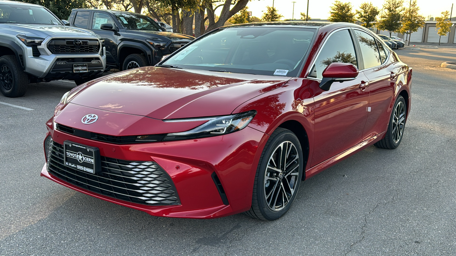 2025 Toyota Camry XLE 3