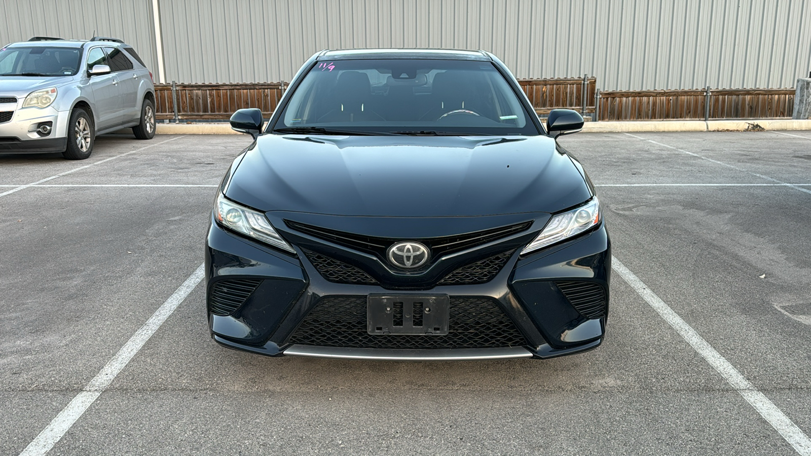 2019 Toyota Camry XSE 3