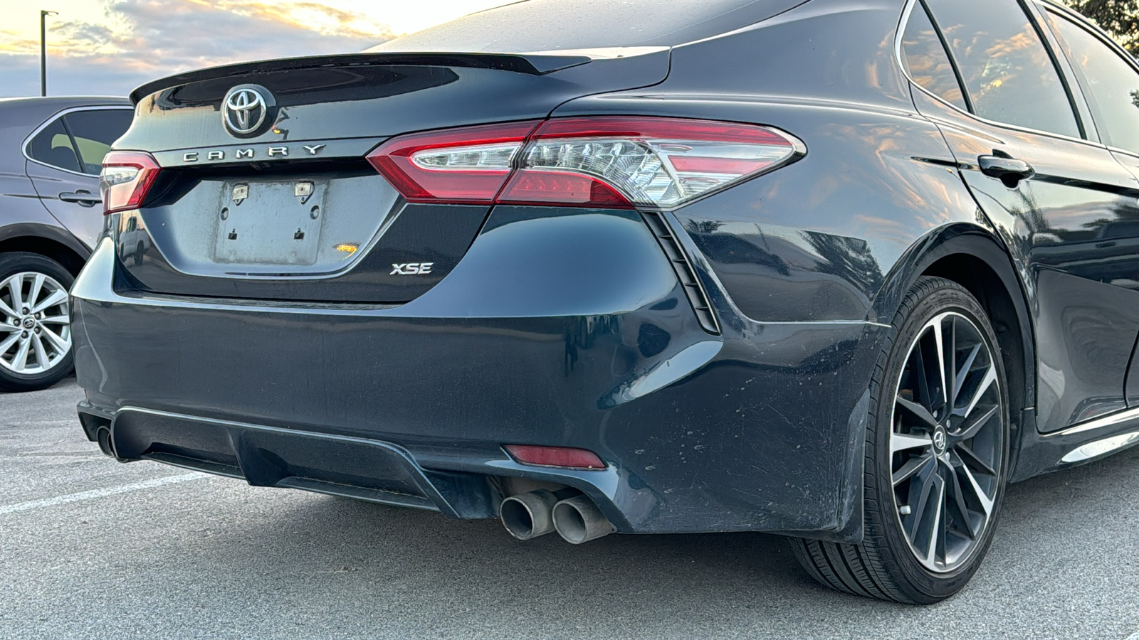 2019 Toyota Camry XSE 9