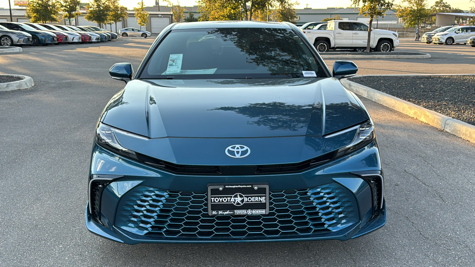 2025 Toyota Camry XSE 2