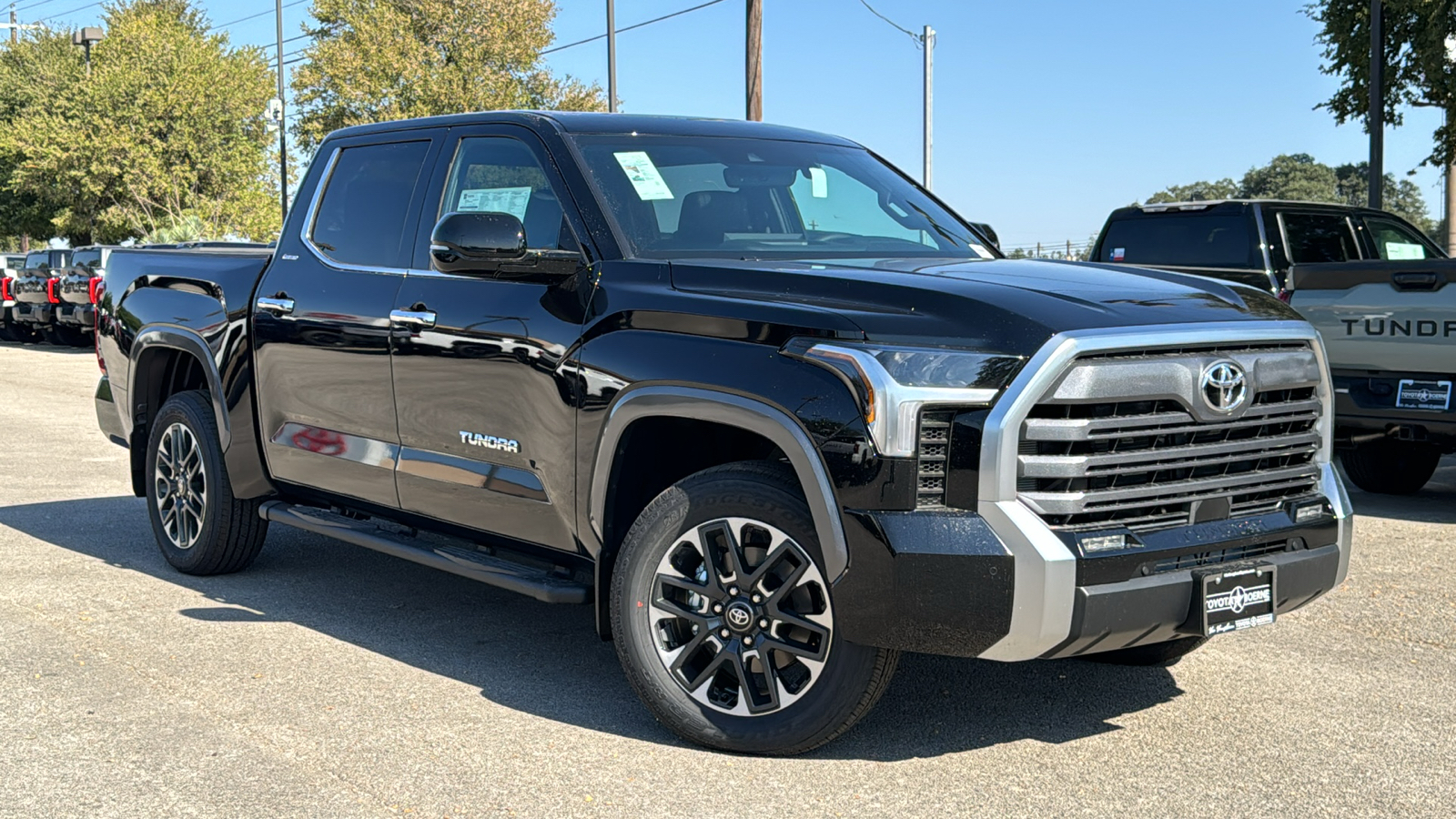 2025 Toyota Tundra Limited 24