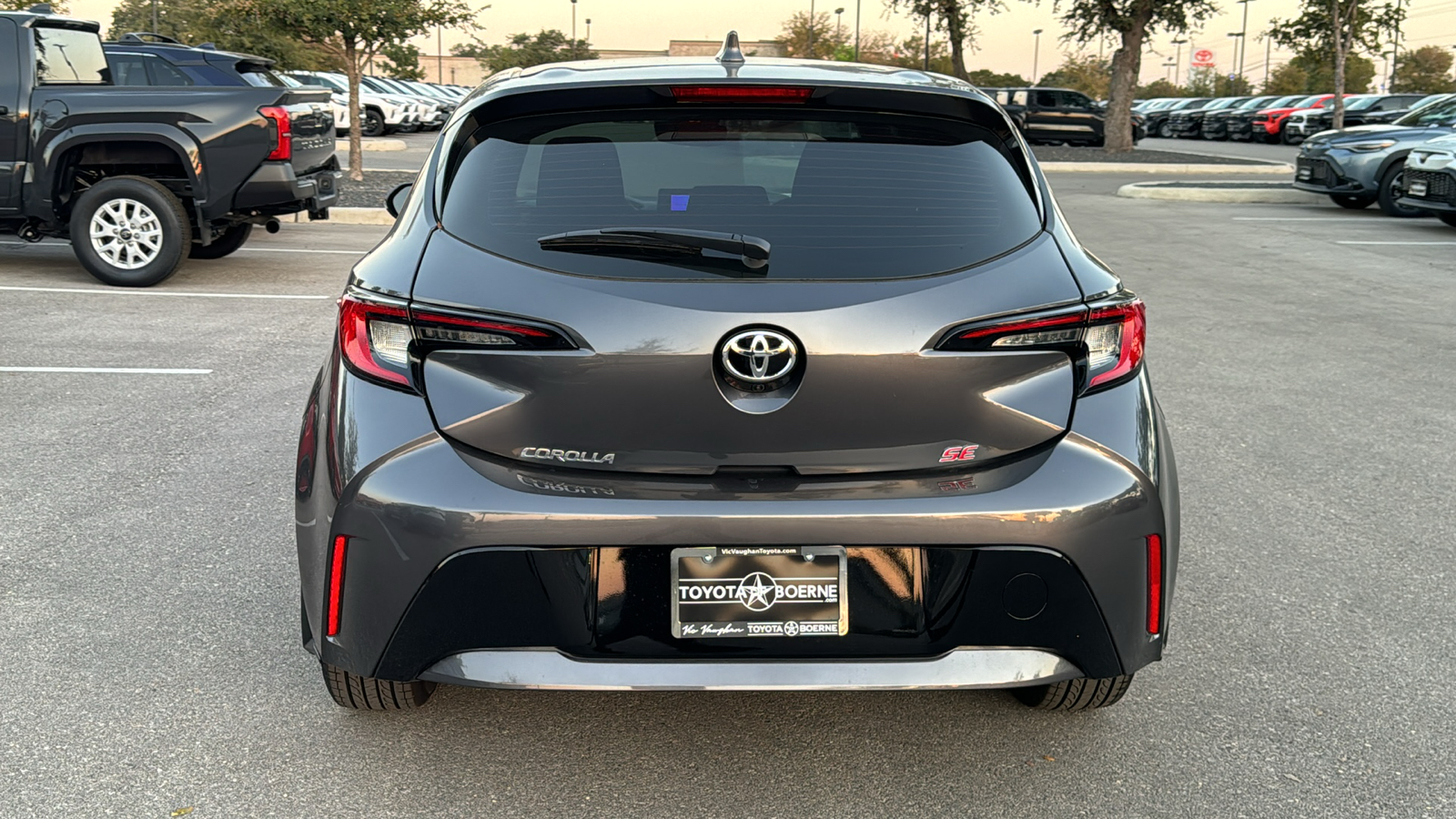 2025 Toyota Corolla Hatchback SE 7