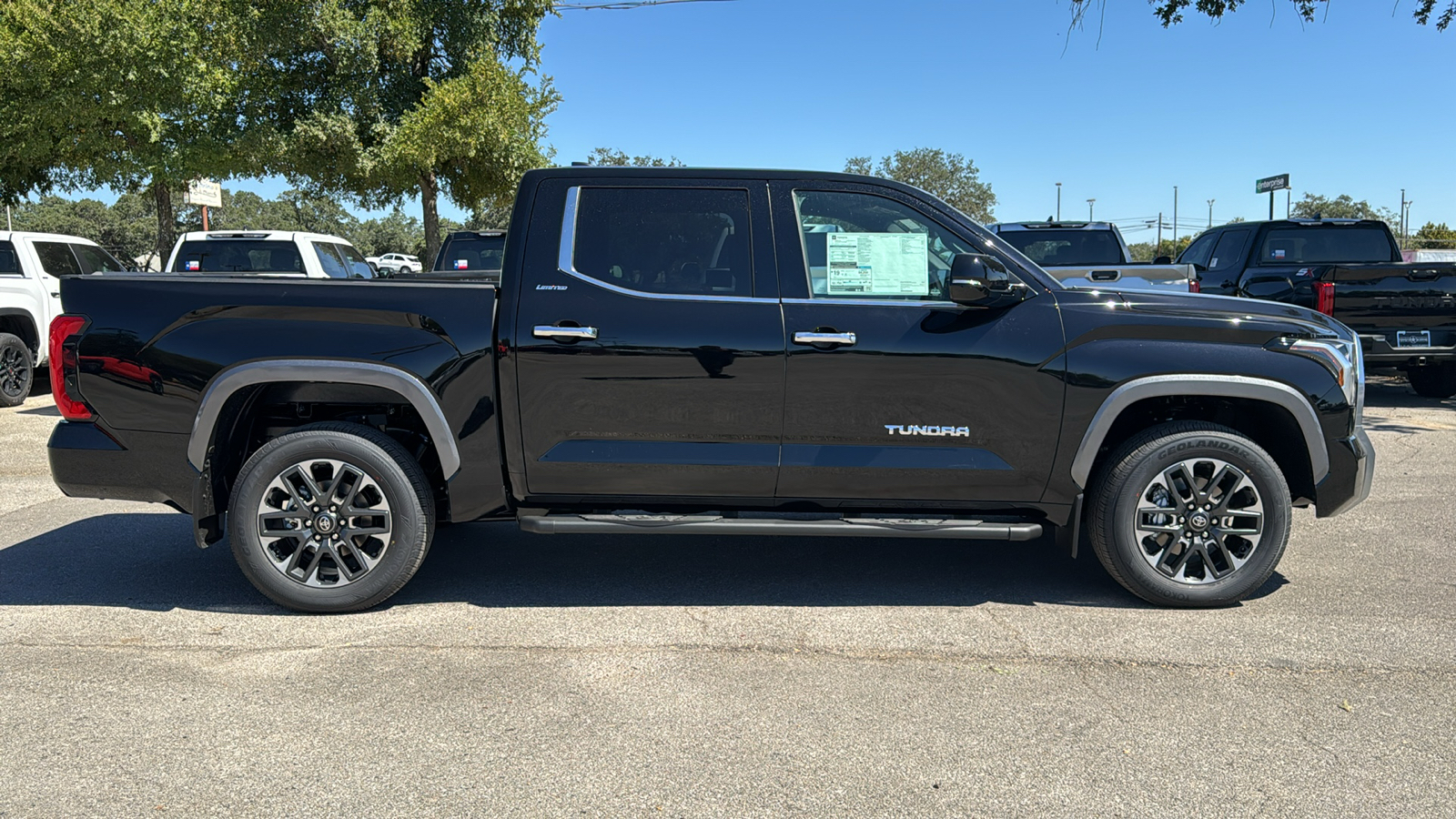 2025 Toyota Tundra Limited 8