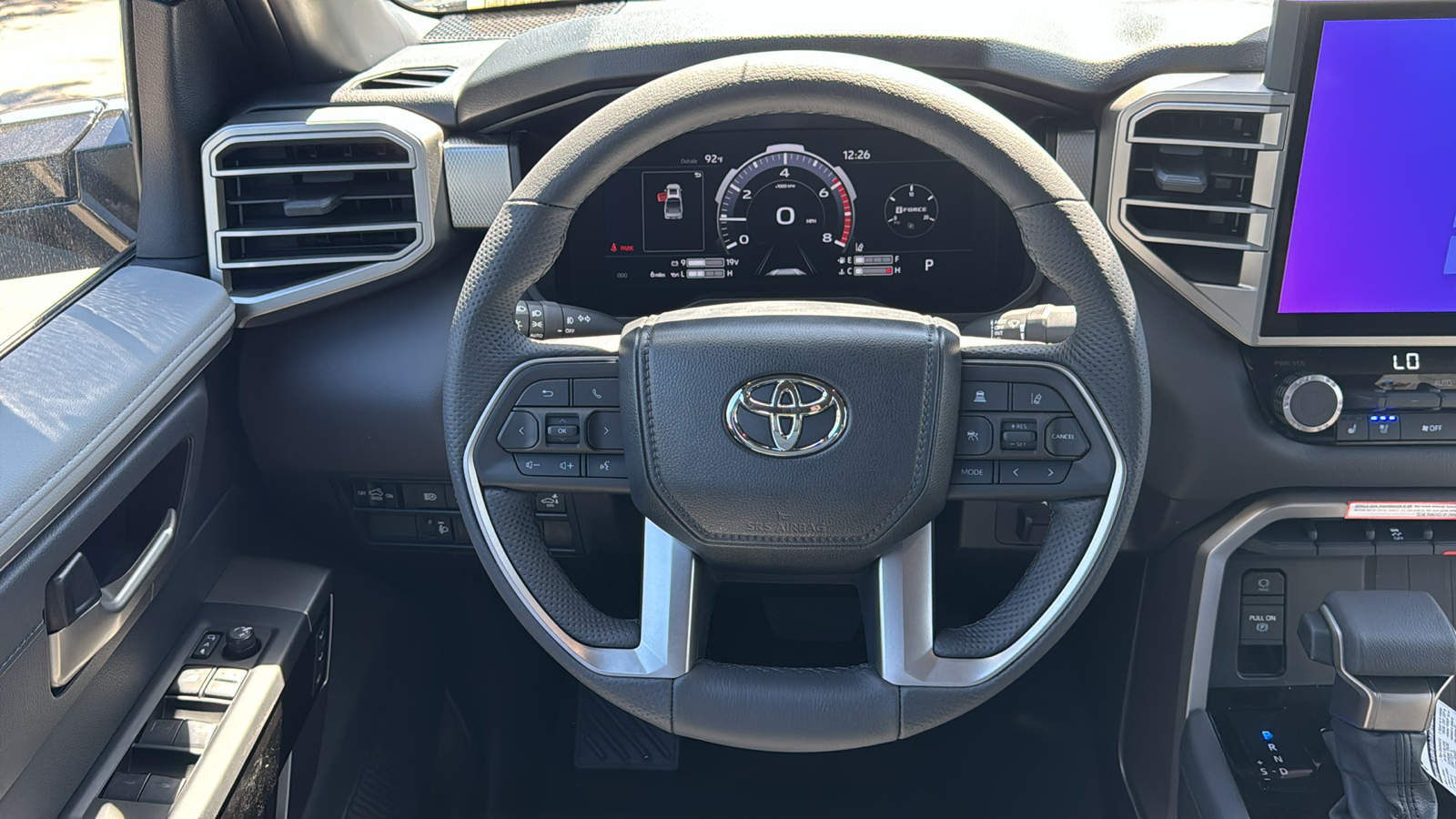 2025 Toyota Tundra Limited 17