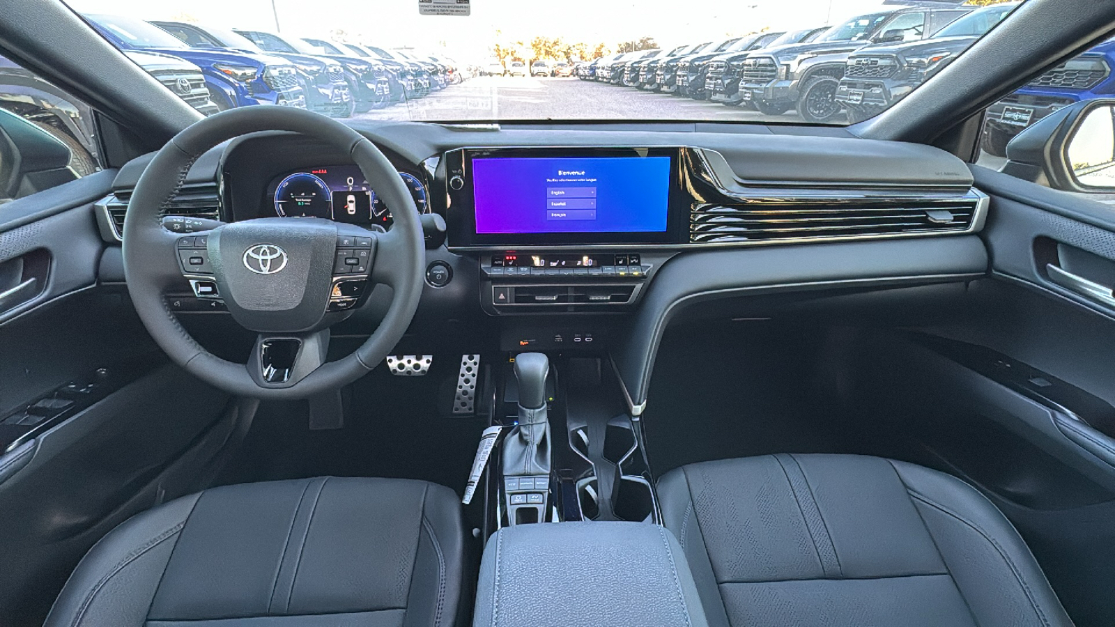 2025 Toyota Camry XSE 16