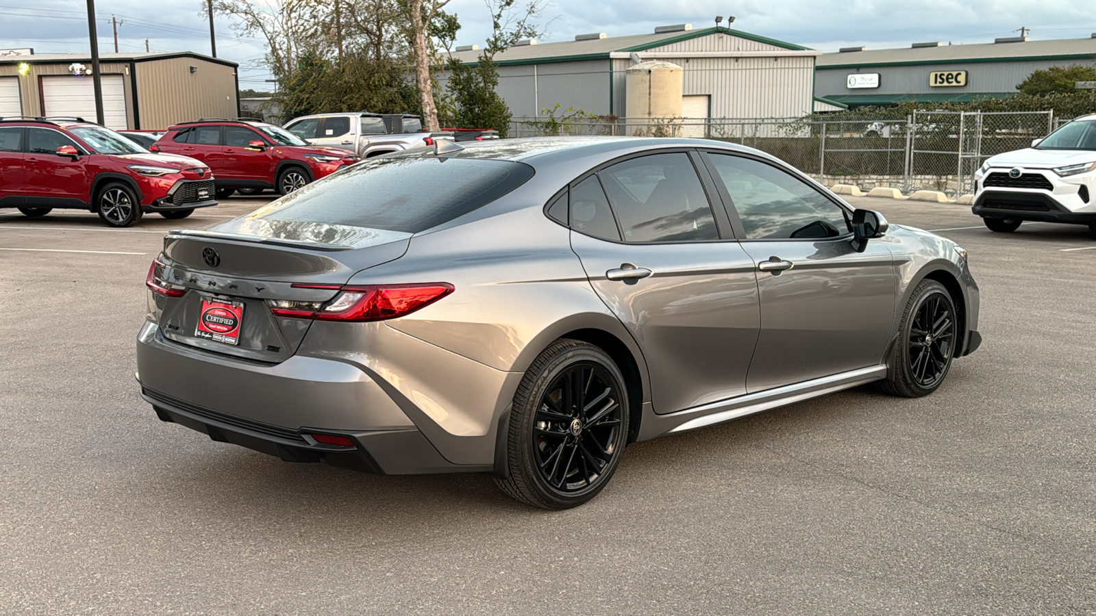 2025 Toyota Camry SE 8