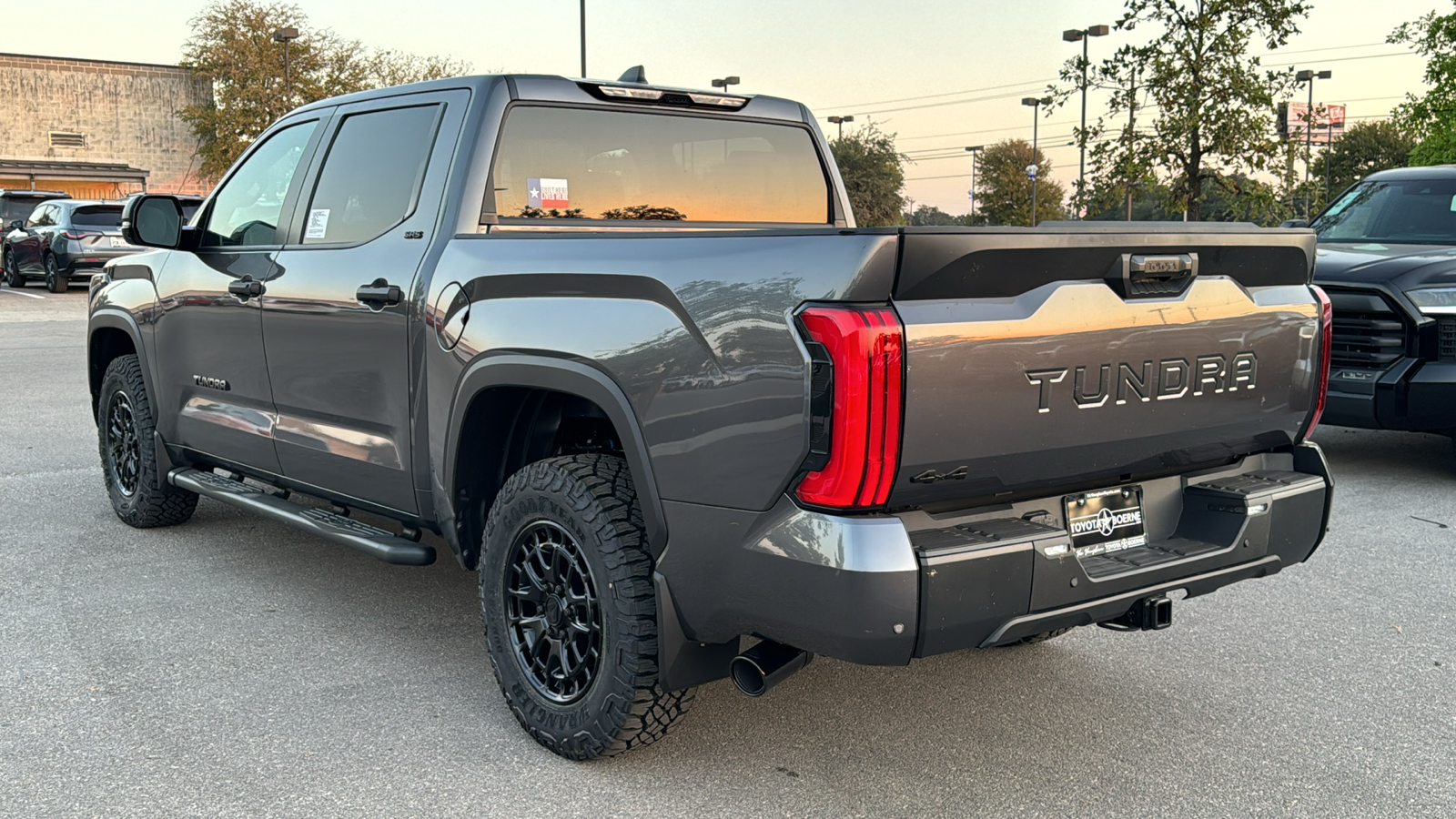 2025 Toyota Tundra SR5 5