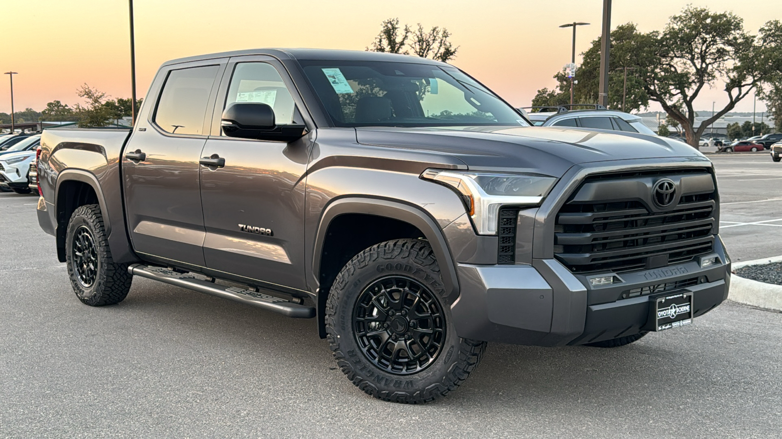 2025 Toyota Tundra SR5 24