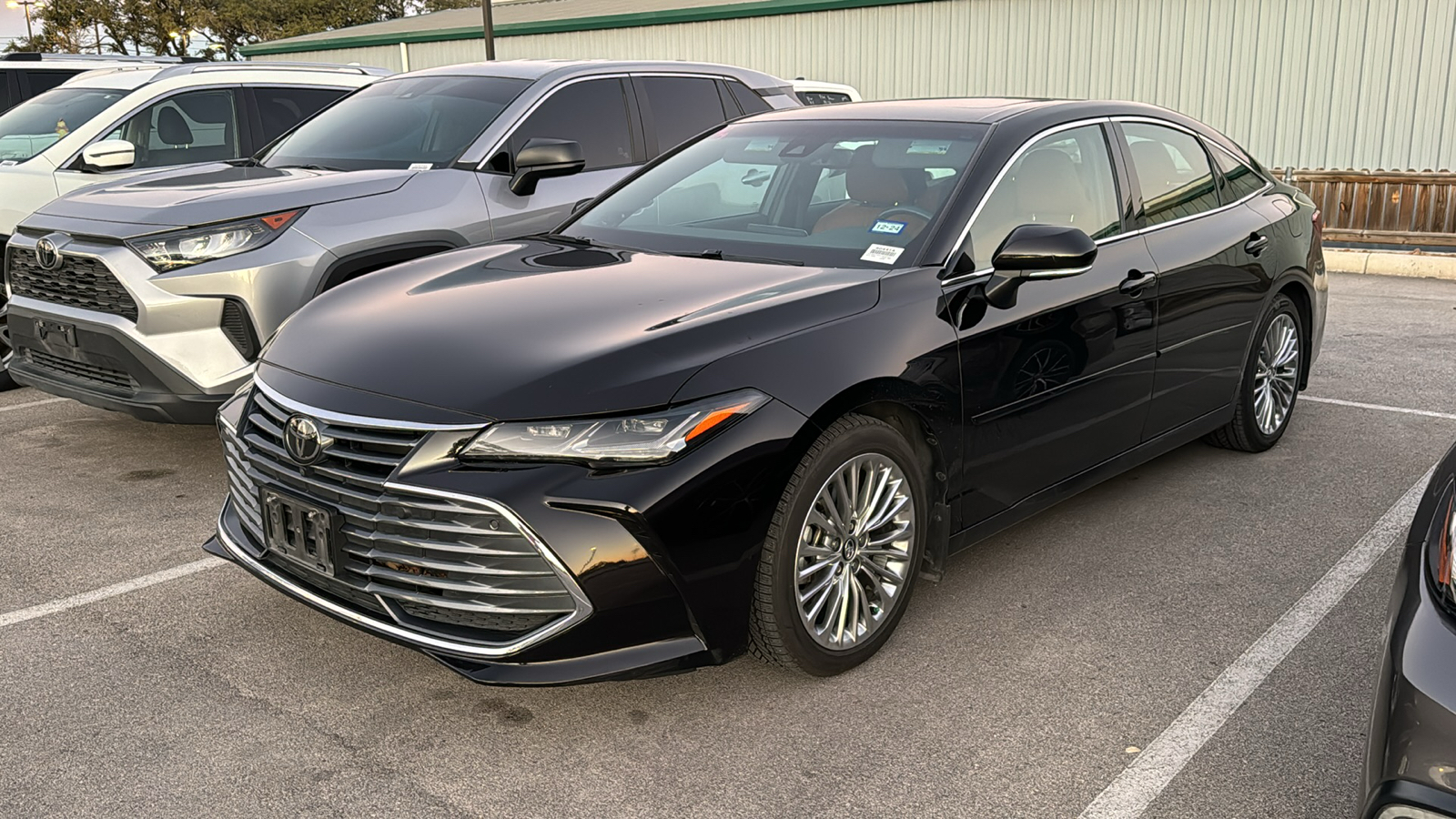 2020 Toyota Avalon Limited 3