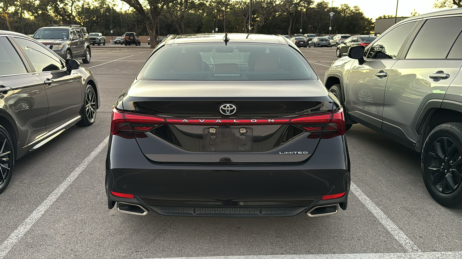 2020 Toyota Avalon Limited 5