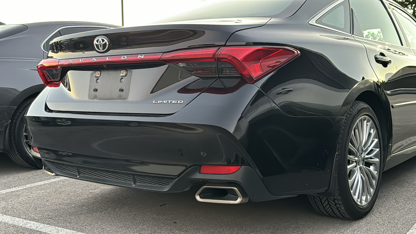 2020 Toyota Avalon Limited 8