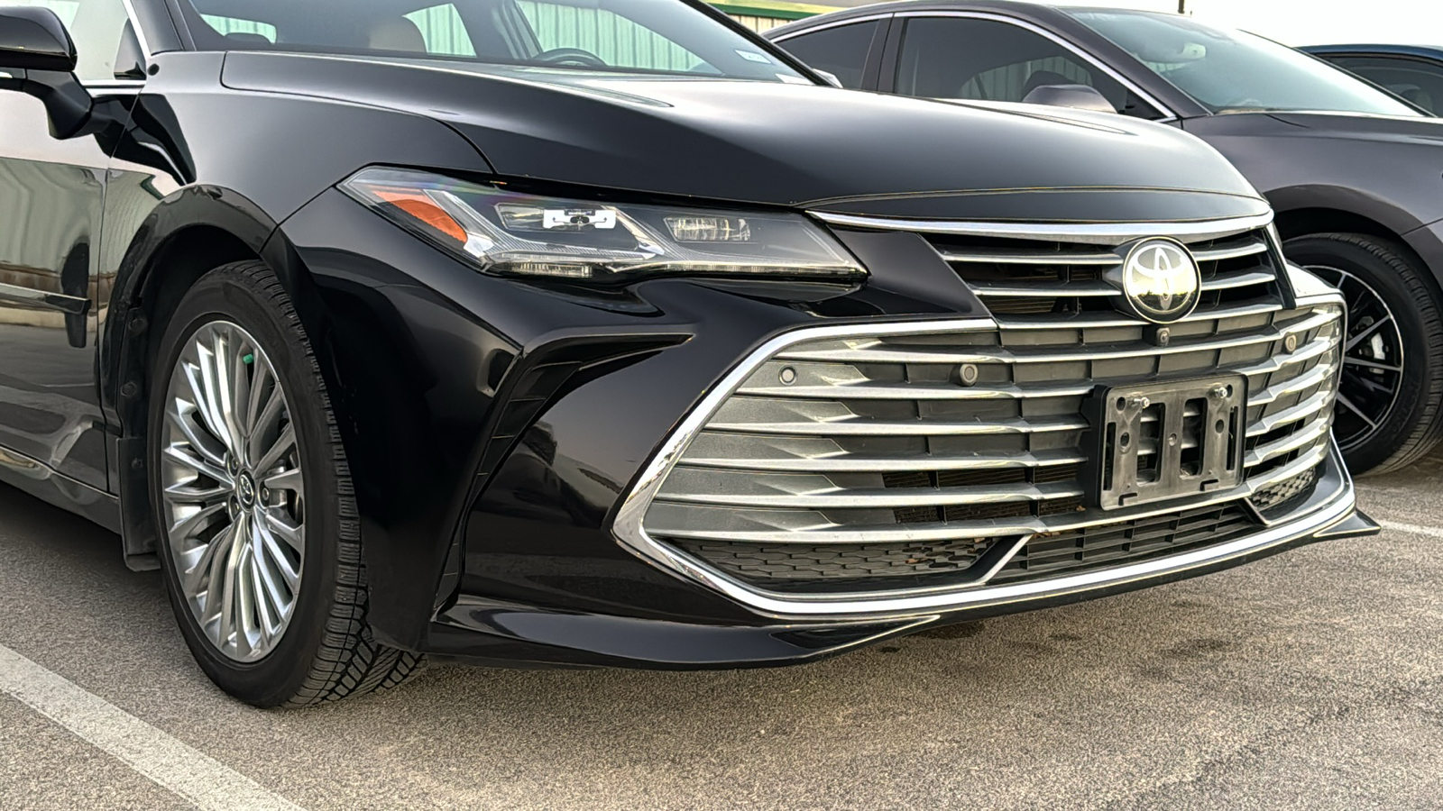 2020 Toyota Avalon Limited 9