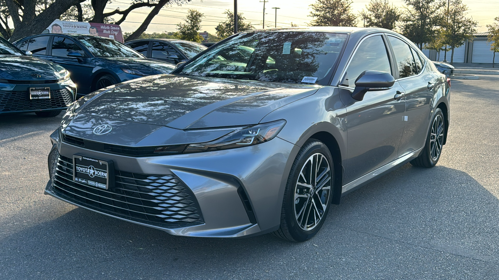 2025 Toyota Camry XLE 3