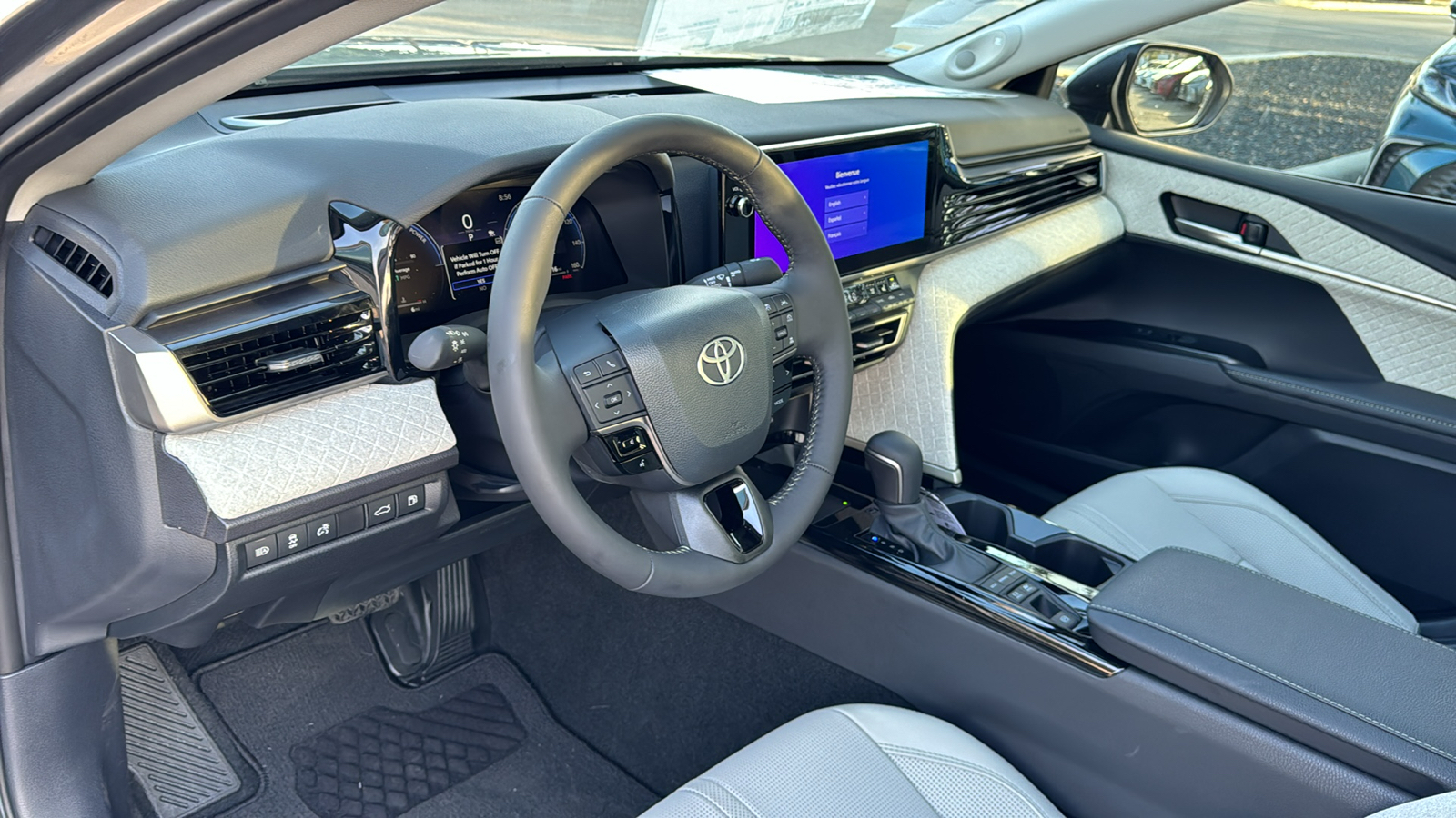 2025 Toyota Camry XLE 12