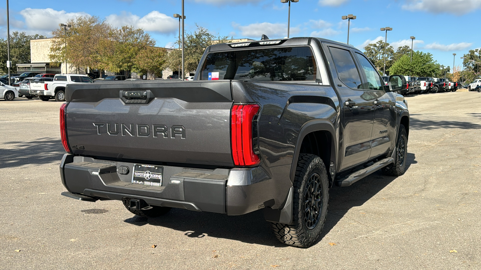 2025 Toyota Tundra SR5 8