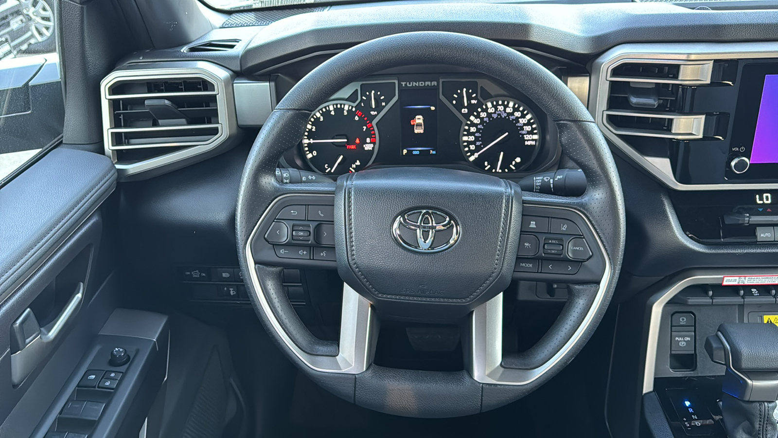 2025 Toyota Tundra SR5 17