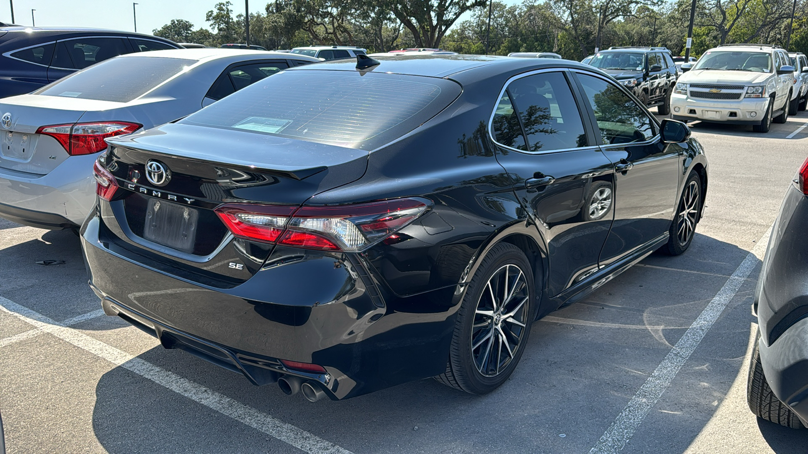 2021 Toyota Camry SE 6