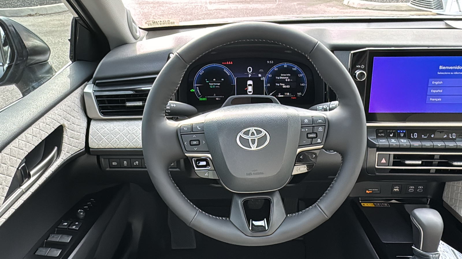 2025 Toyota Camry XLE 17