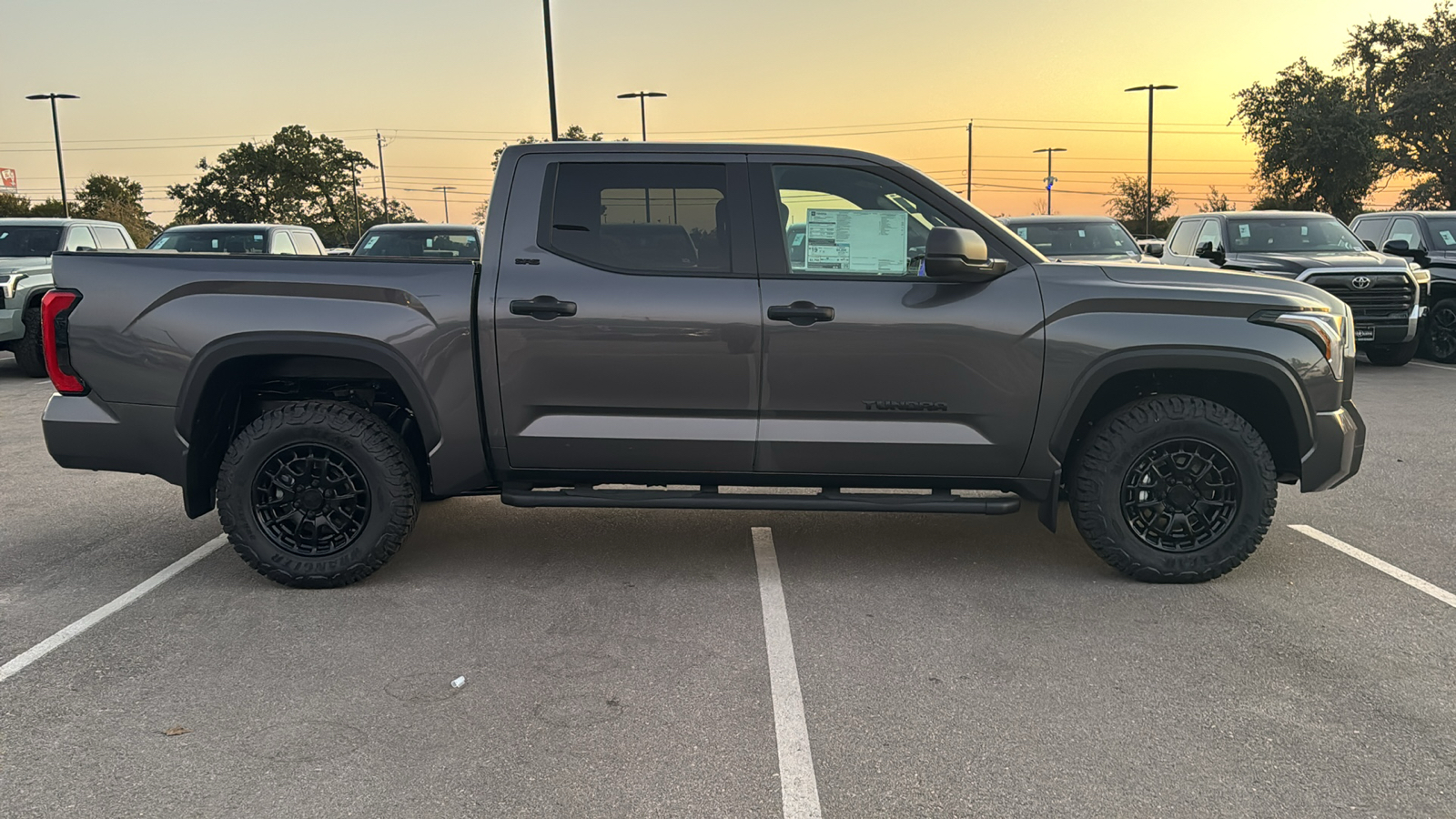 2025 Toyota Tundra SR5 9