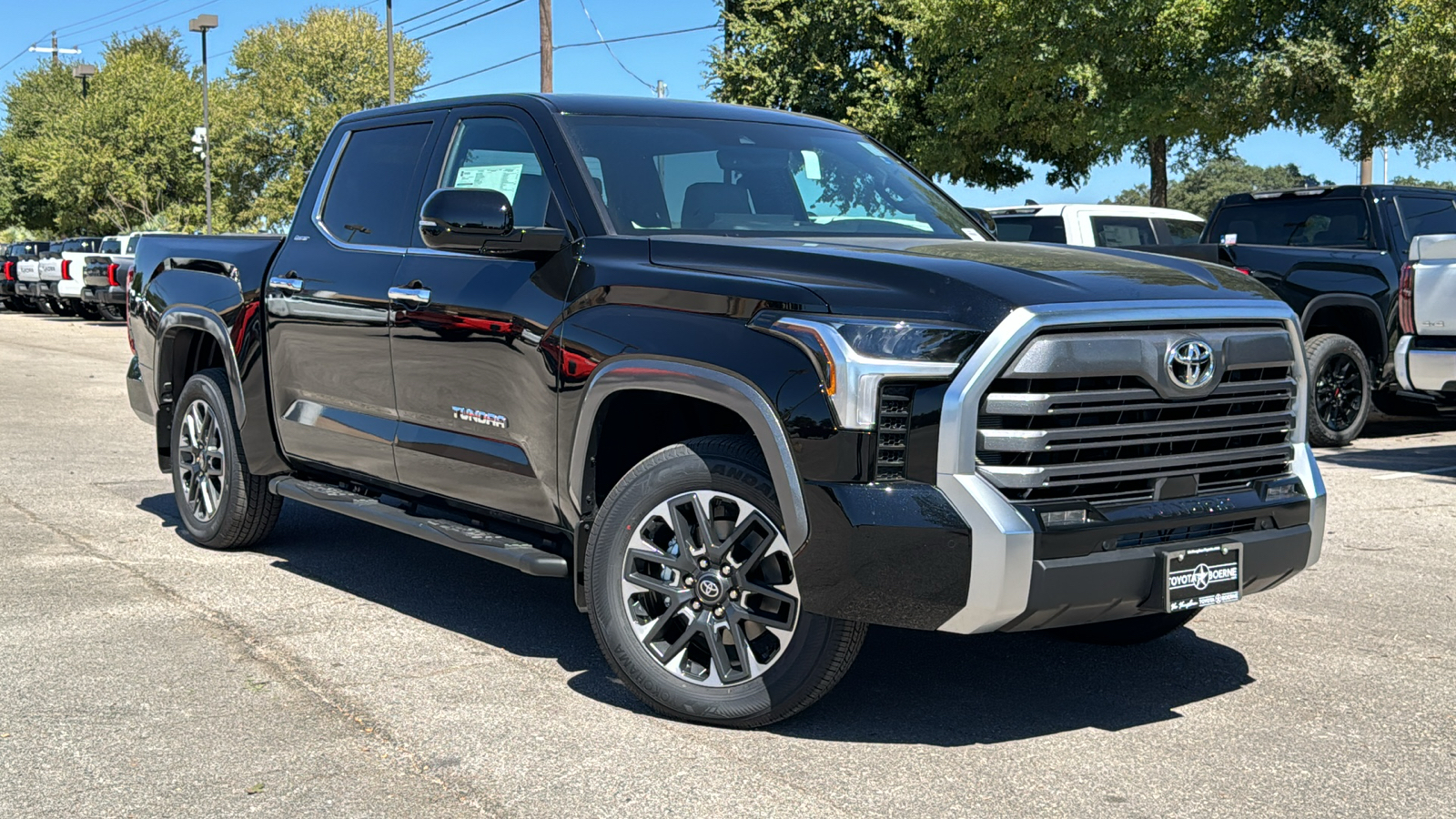 2025 Toyota Tundra Limited 24