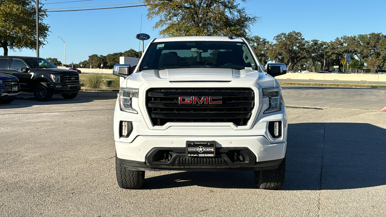 2020 GMC Sierra 1500 Elevation 2