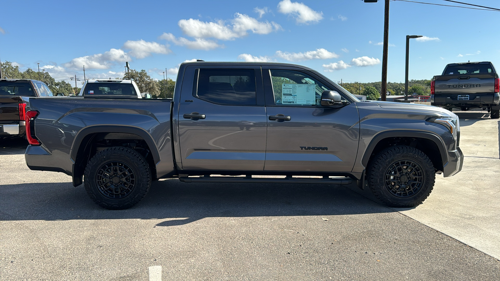 2025 Toyota Tundra SR5 8