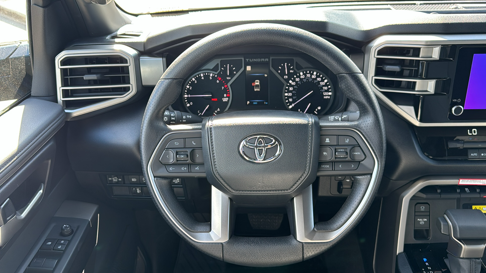 2025 Toyota Tundra SR5 17