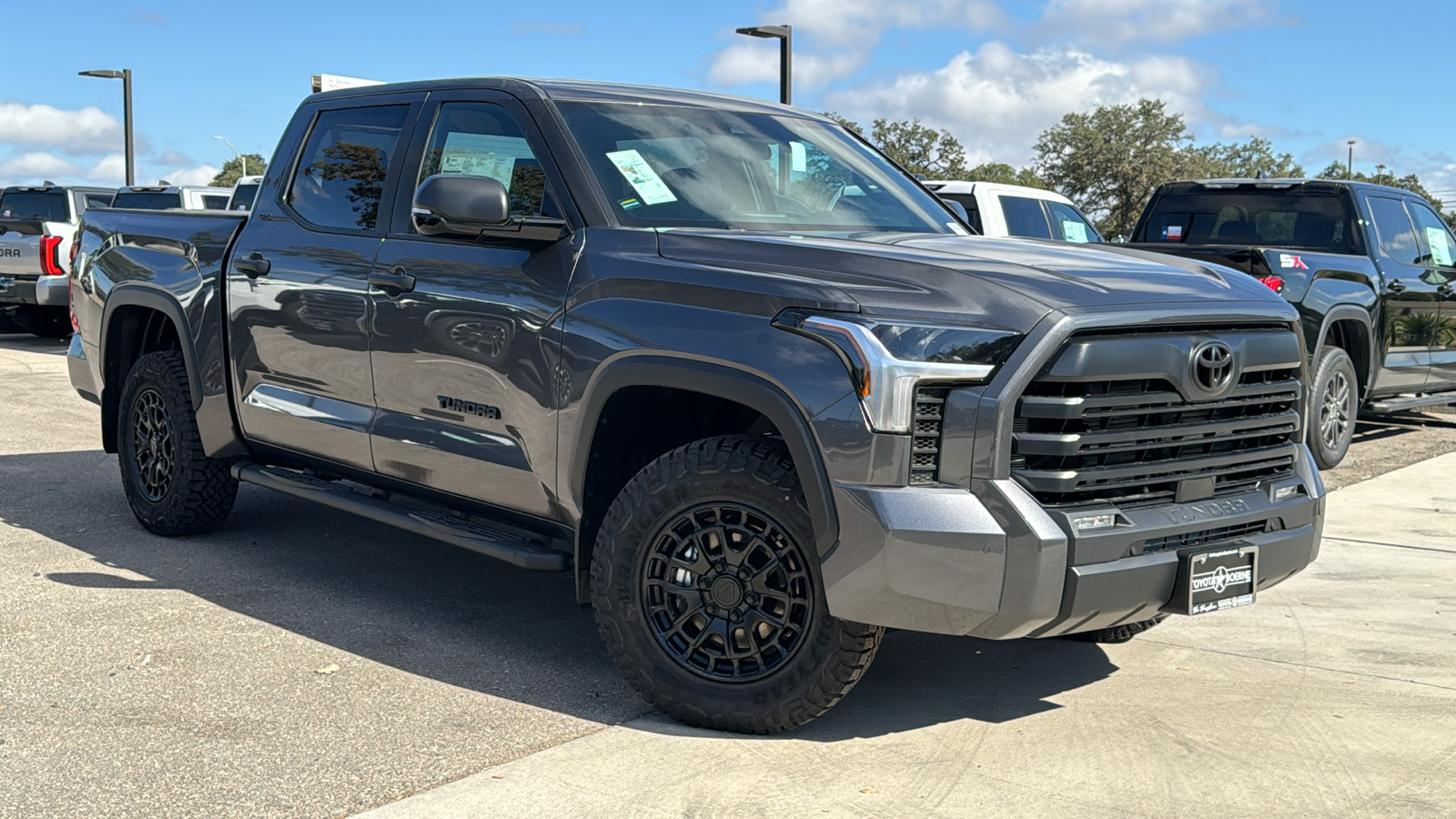 2025 Toyota Tundra SR5 24