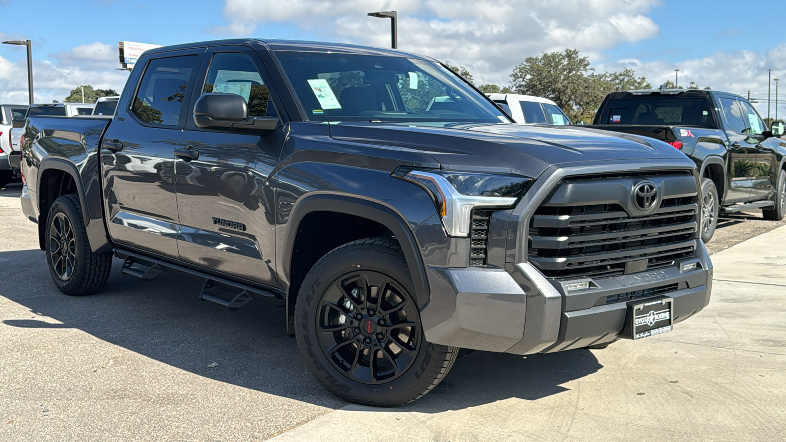 2025 Toyota Tundra SR5 24