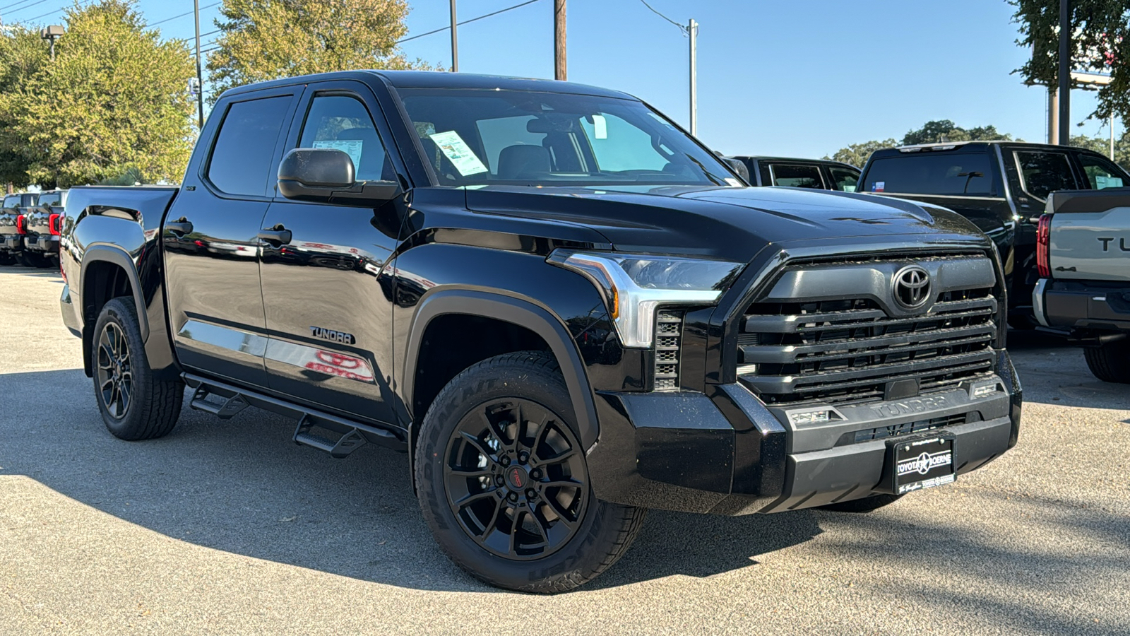 2025 Toyota Tundra SR5 24