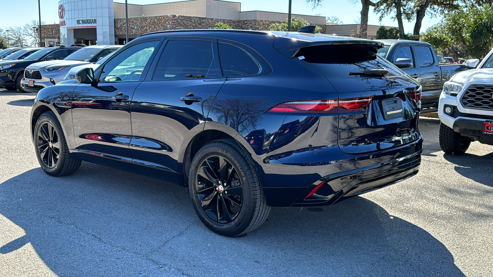 2022 Jaguar F-PACE P250 S 5