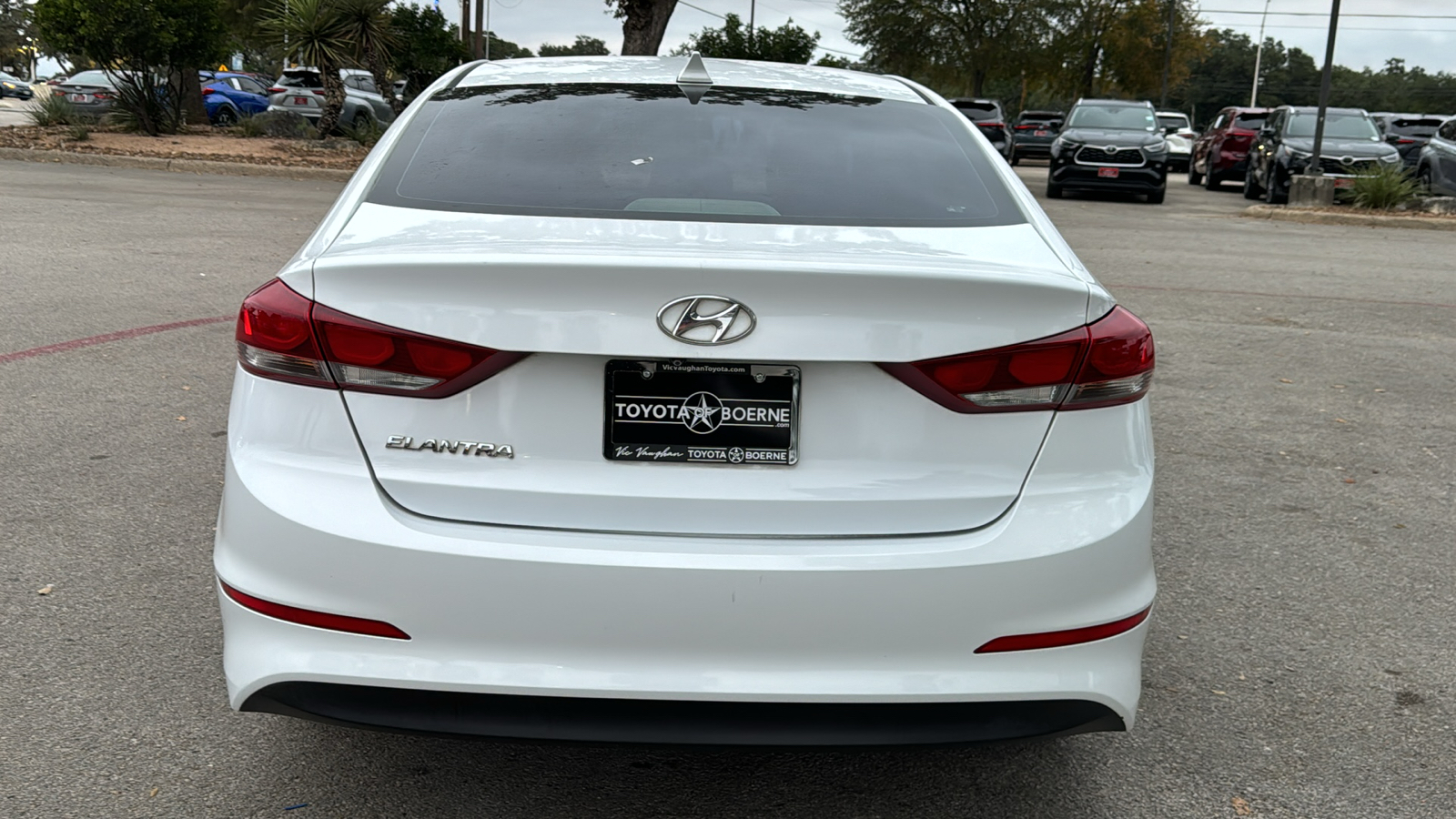 2017 Hyundai Elantra SE 7