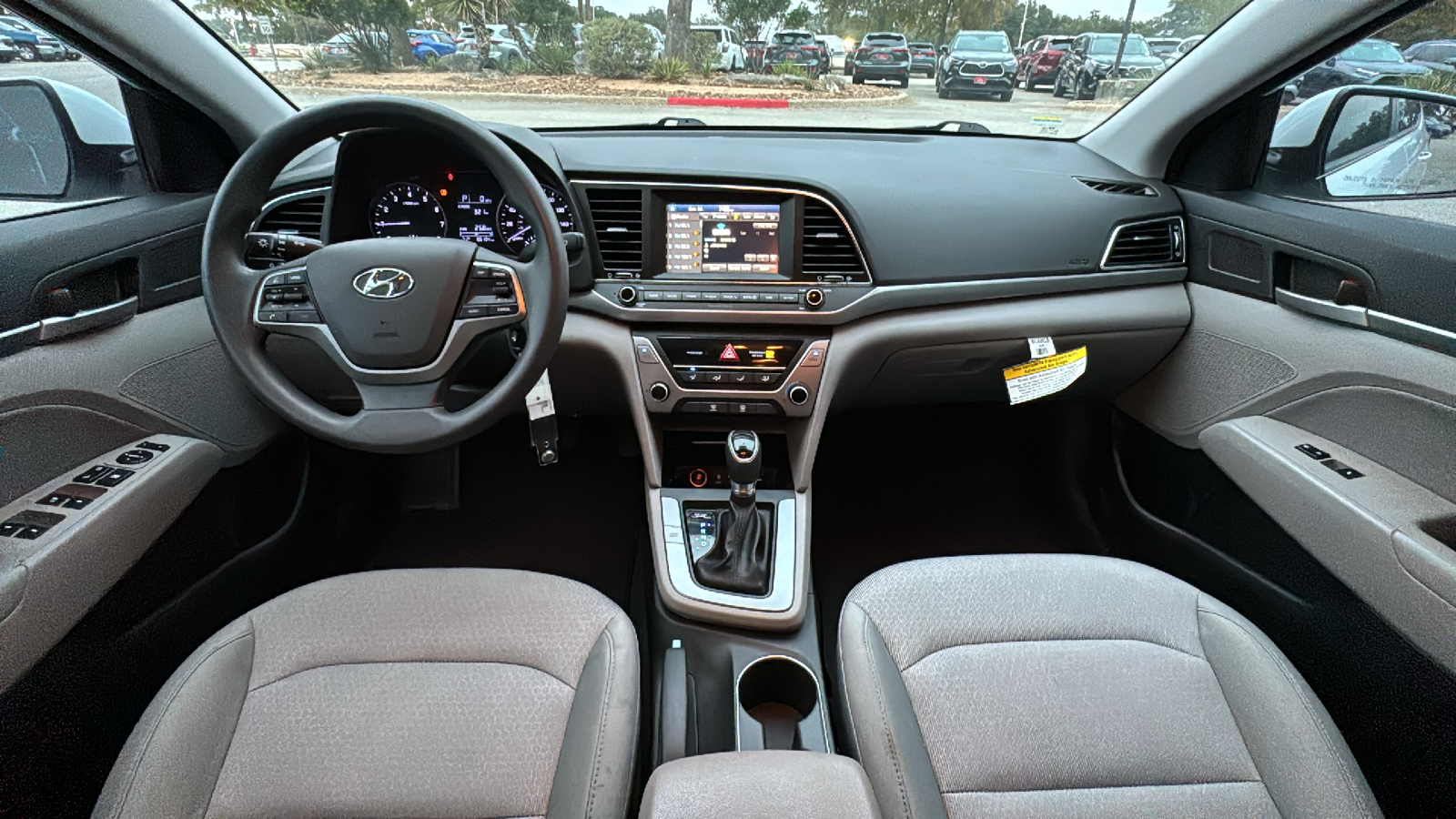 2017 Hyundai Elantra SE 27