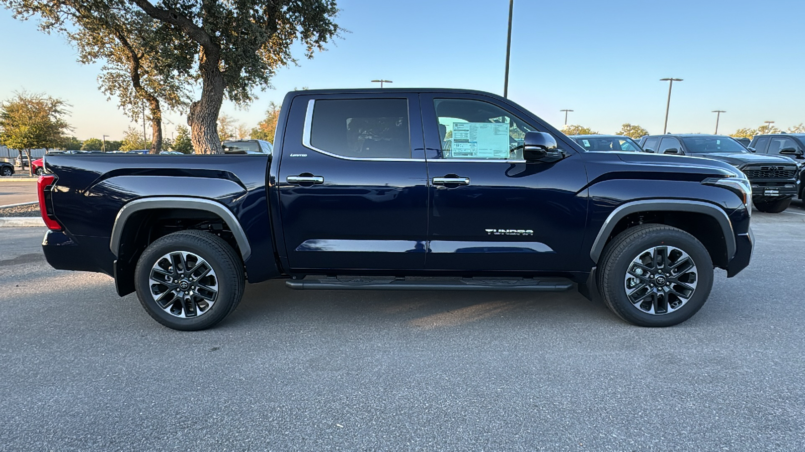 2025 Toyota Tundra Limited 8